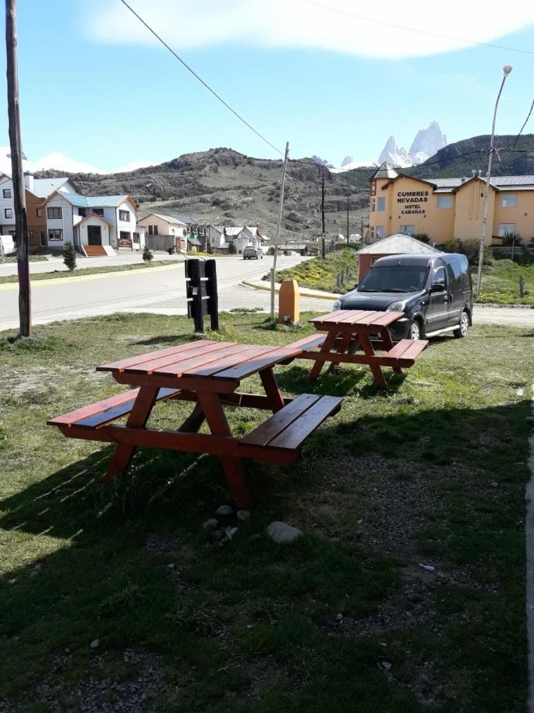 Hostel Glaciar Marconi El Chaltén Exterior foto